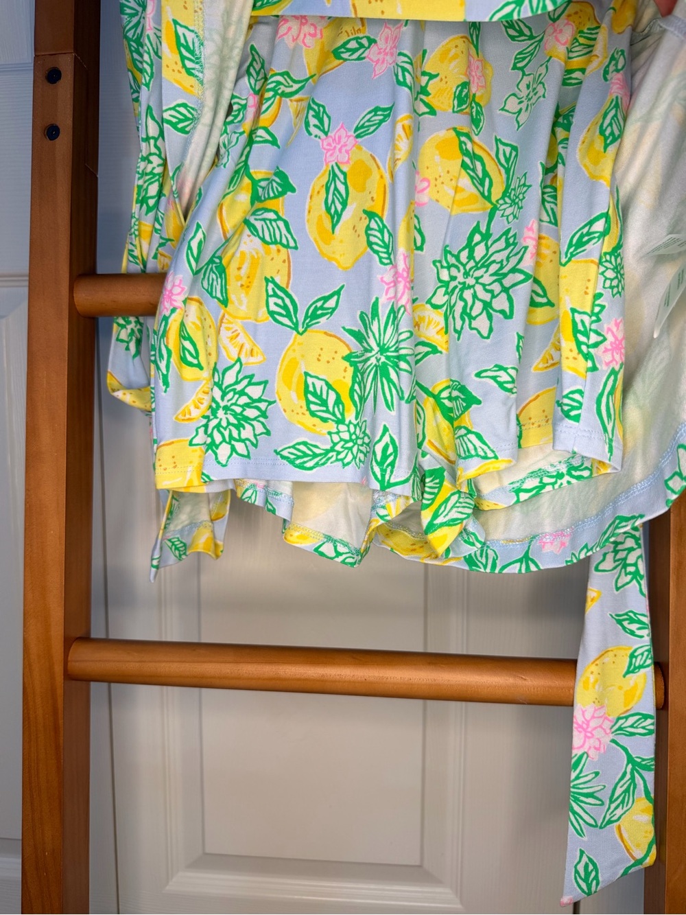 Lilly Pulitzer Sailynn Romper Bluette Make Lemonade Lemon Wrap Skort M - Picture 8 of 11